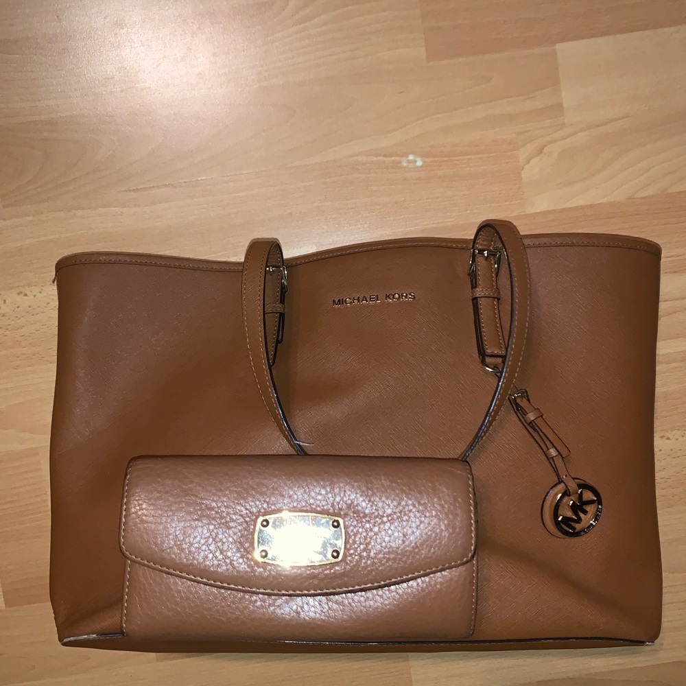 Michael Kors purse and wallet